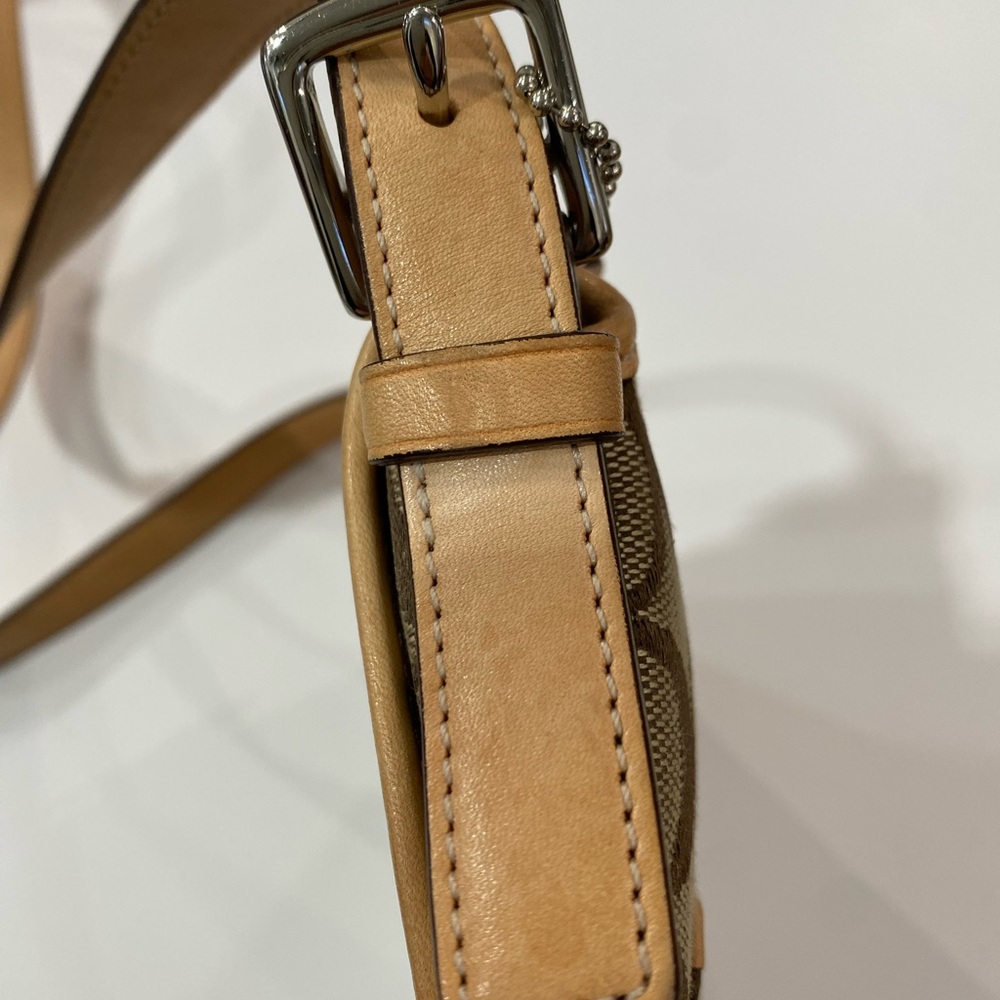 Coach 6079 Signature Crossbody Bag Tan leather Trim - Picture 7 of 10